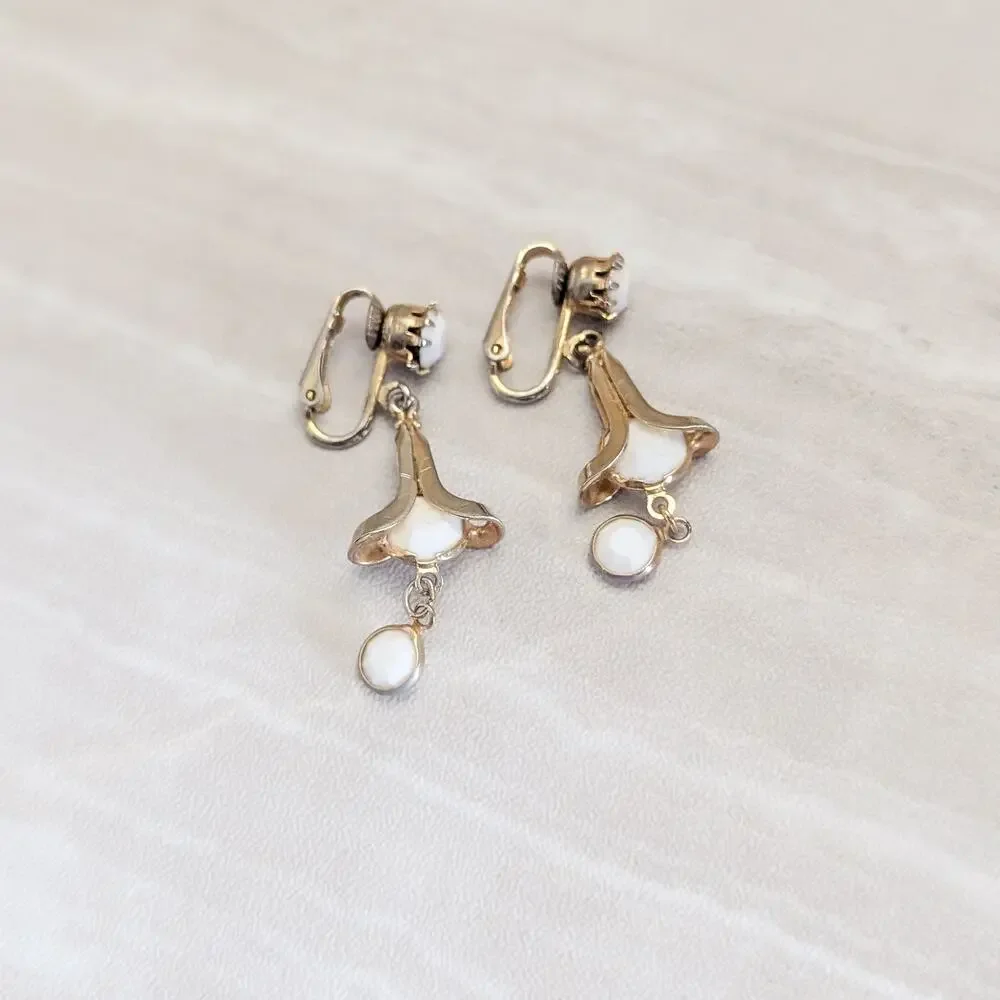 Vintage Clip On Earrings Gold Tone & White Stylish Dangle Drop Earrings